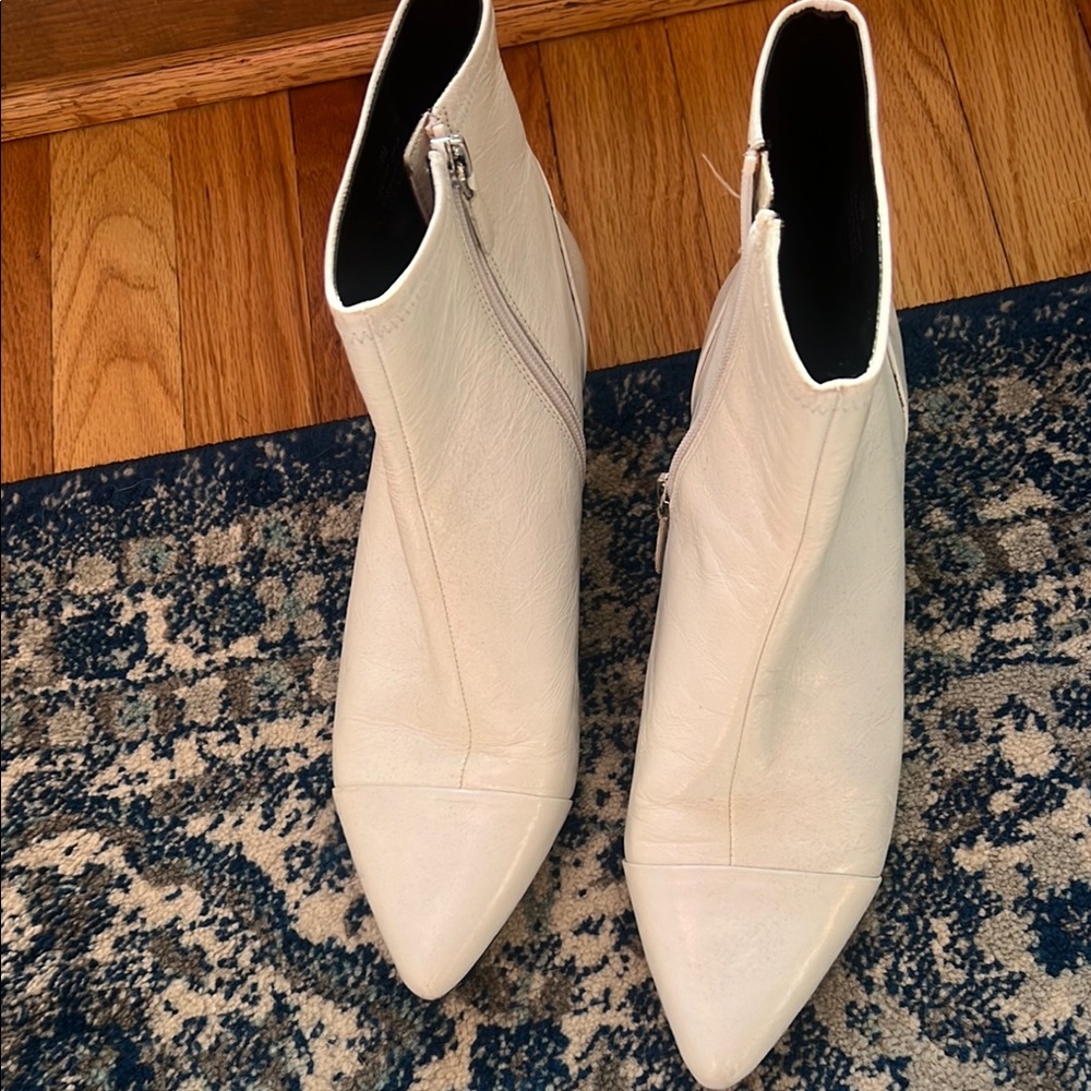 rebecca minkoff Elegant white Ankle Boot … worn once!